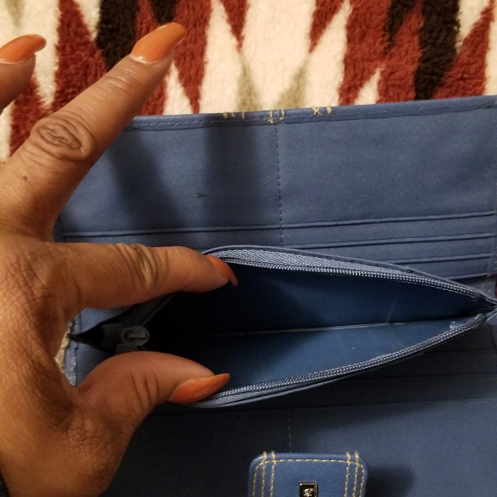 Wallet - Picture 5 of 5